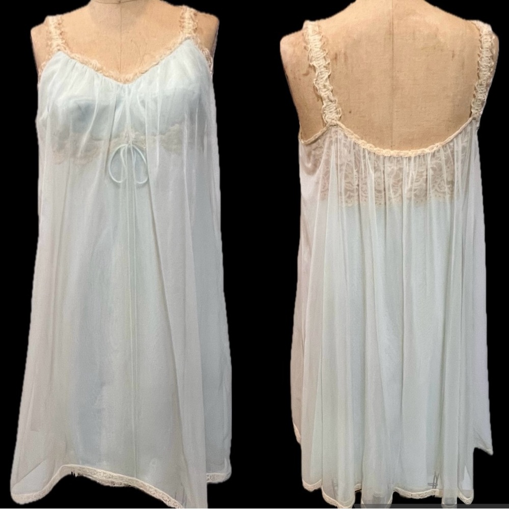 VINTAGE MCM 50s sheer overlay lace babydoll gown pastel powder blue nightgown